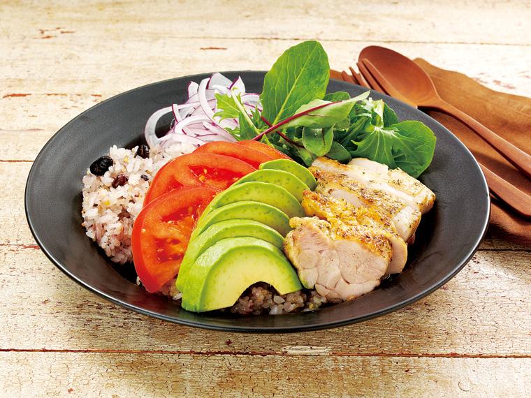 無無アボカド 1玉（120g）