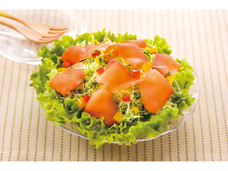 北海道産秋鮭スモークサーモン切り落とし 35g×2