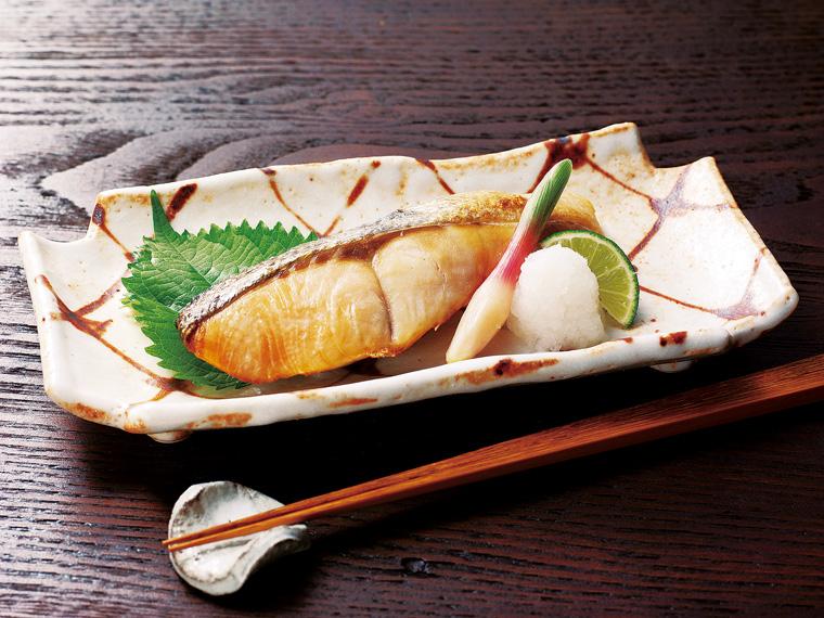 枝幸産塩秋鮭切身（中辛口） 4切240g