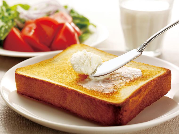 新生酪農の白いバター 130g