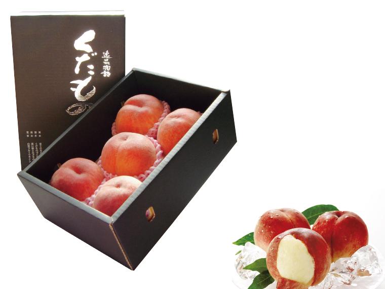 自宅 山梨フルーツラインの桃（白鳳ほか） 1.5kg(5〜6玉)