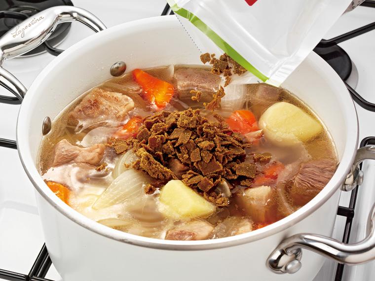 東都フレークカレールウ（中辛） 200g（10皿分）