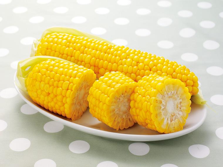 とうもろこし 3本