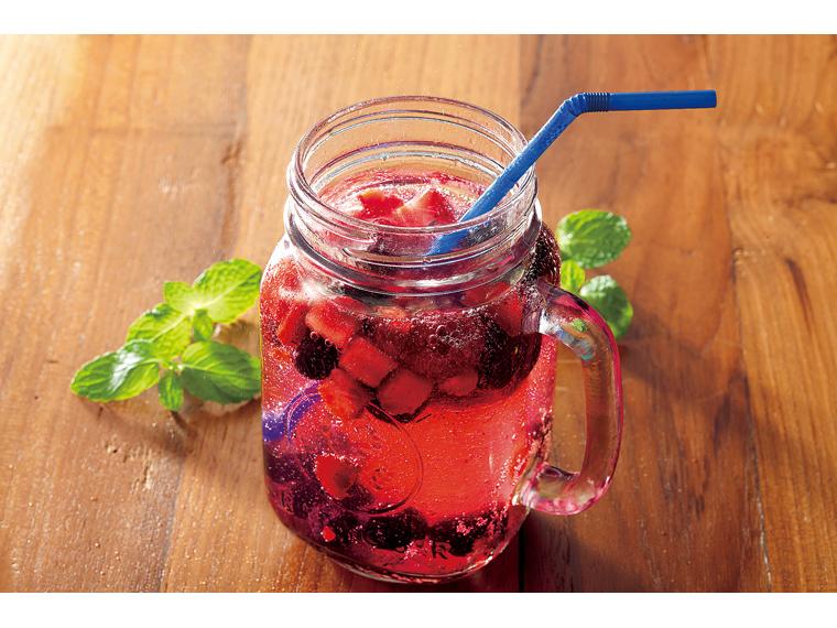 ラベルのない　ただの炭酸水（天然水使用） 500ml×24