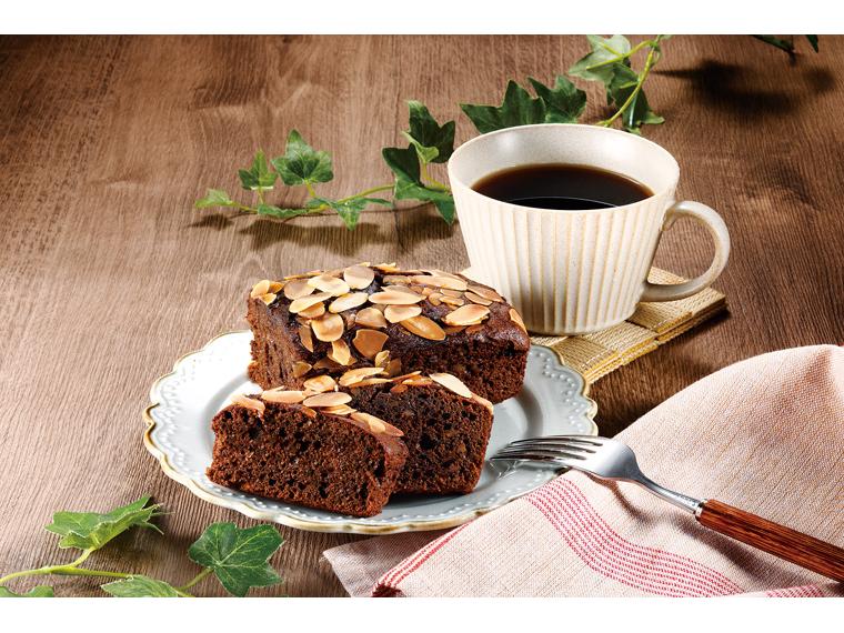 自宅　珈琲屋のコーヒーケーキとコーヒーバッグ詰合せ アーモンドコーヒーケーキ×1（長さ約16cm）、有機マイルド・有機フレンチ　各10g×3